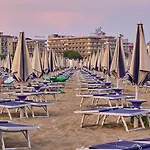 Modern And Comfy Flat Near The Sea Appartement Bibione