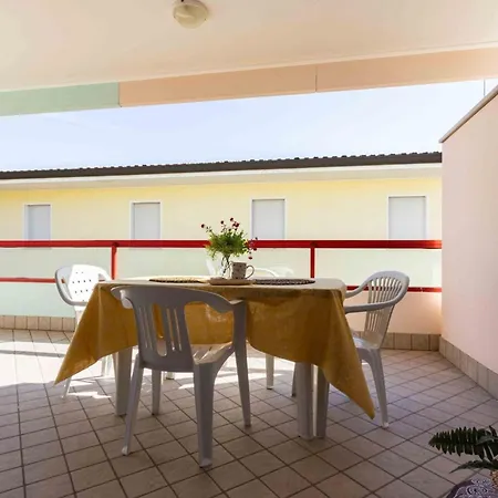 Modern And Comfy Flat Near The Sea Appartement